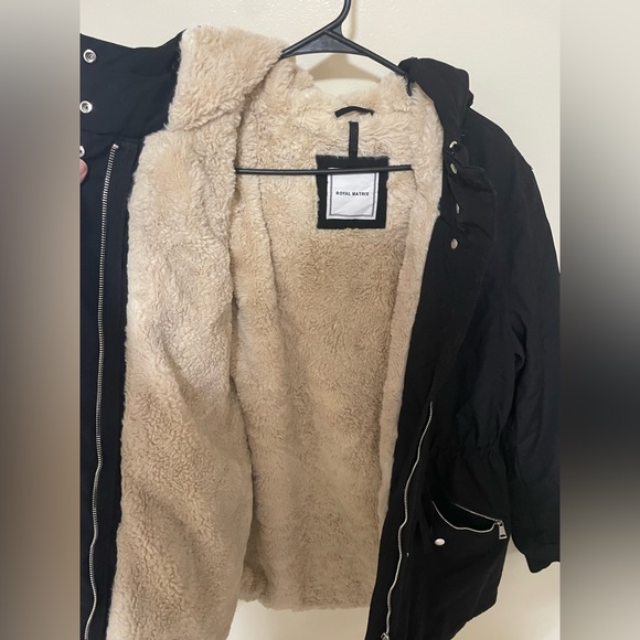 ✨Royal Matrix Black Fur Lined Coat Size 12 - Picture 10 of 16